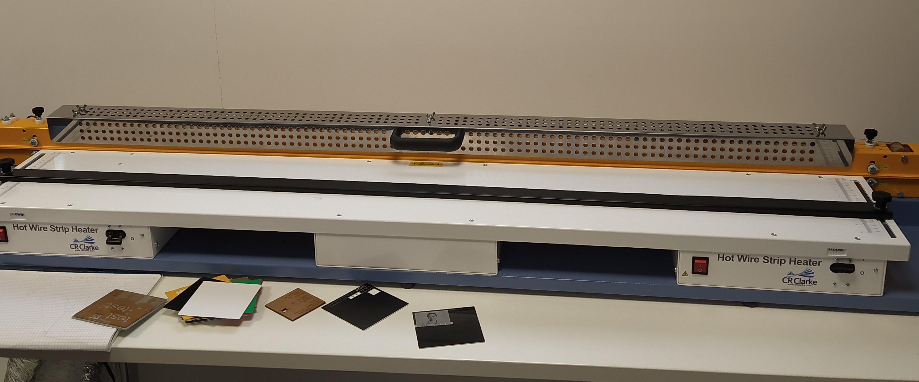 Plieuse à fil chaud